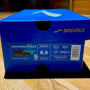 Brooks Adrenaline GTS 24 in Black and Blue